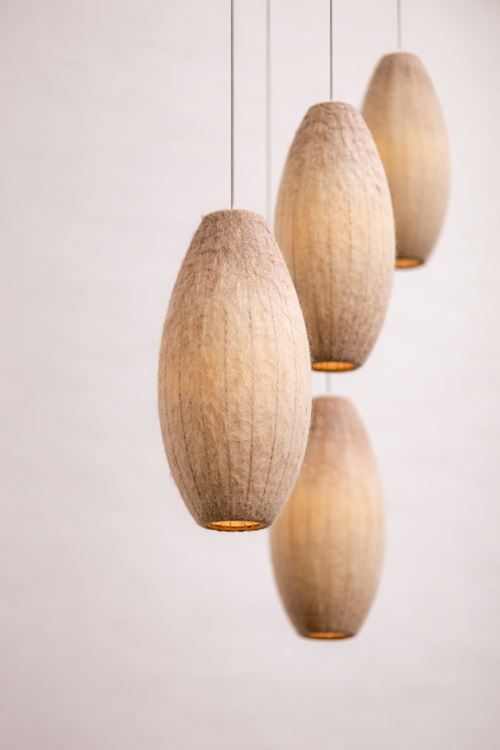 Lámpara de lana de Re-Studio